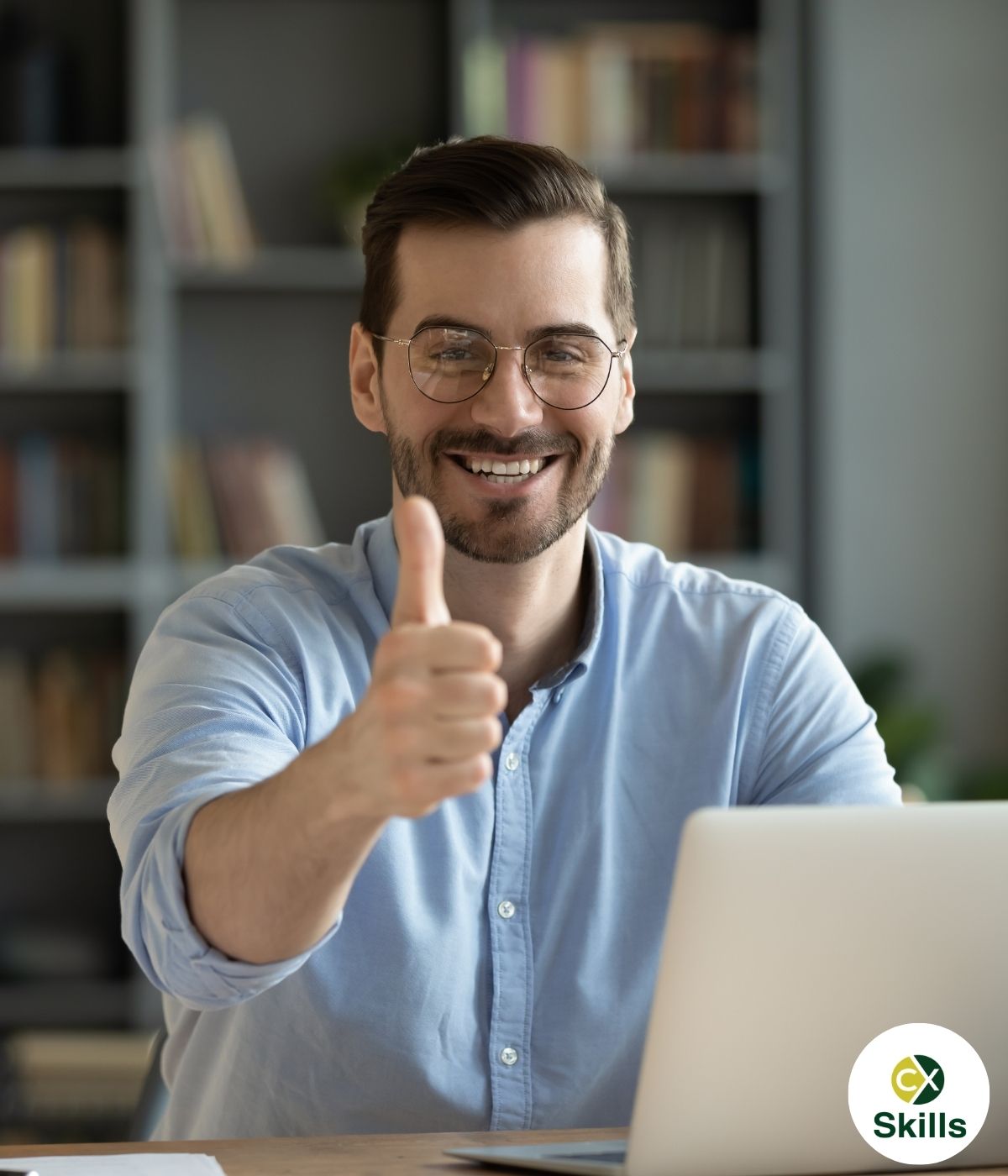 Employees participating in outbound sales training online